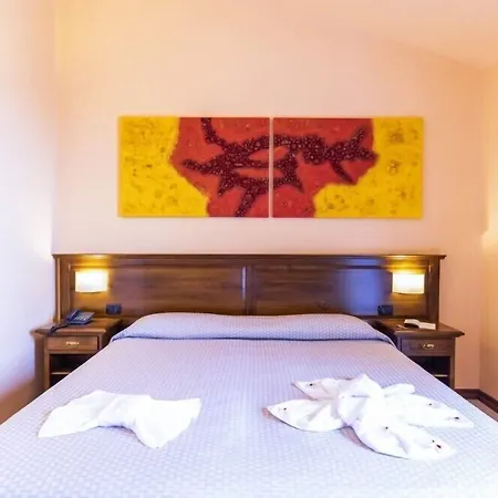 Hotel Tropis 4*