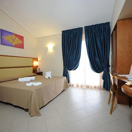 Tropis Hotel Tropea